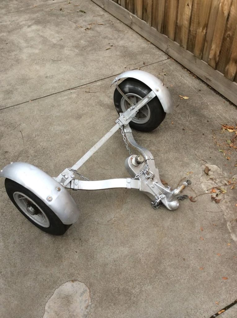 DOLLY WHEELS Vintage Caravans